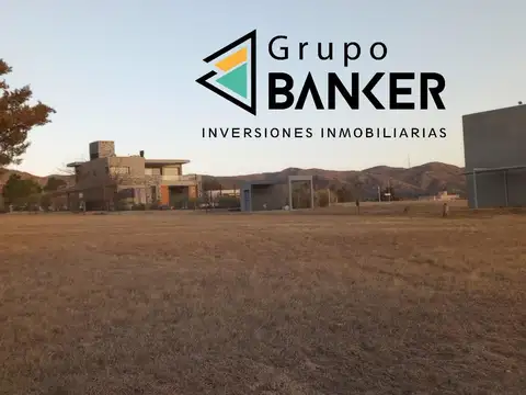 SE VENDE TERRENO EN CARLOS PAZ COUNTRY GOLF CLUB