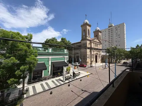 Oficina en Alquiler en Zarate, $ 1.200.000