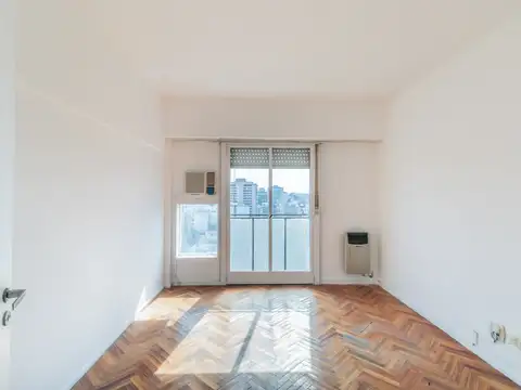 Departamento en Venta en Flores, USD 111.000