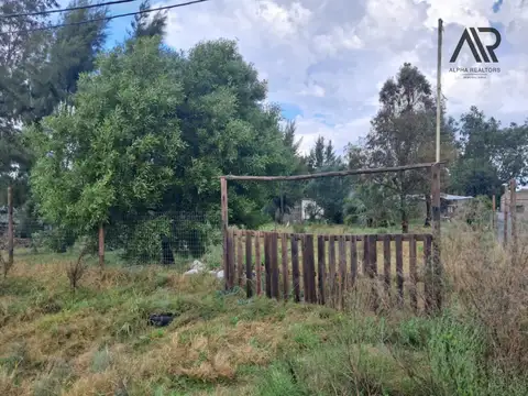 Parana esquina Aida. 100
