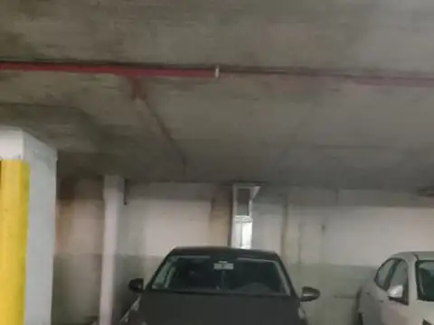 COCHERA SOBRE TACUARI Y MEXICO MONSERRAT CABA