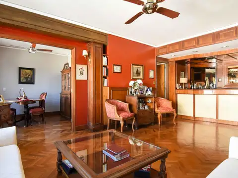 Departamento 8 ambientes con 5 baños