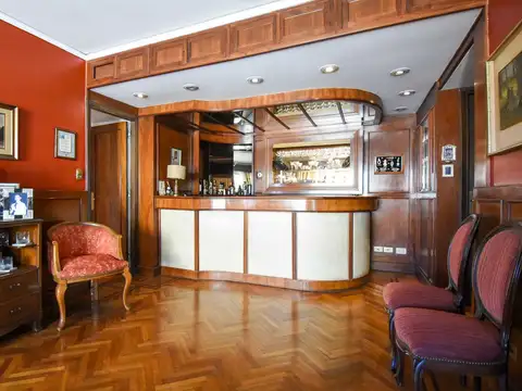 VENTA DEPARTAMENTO 8 AMBIENTES DEPENDENCIAS APTO PROFESIONAL COCHERA CON AMENITIES
