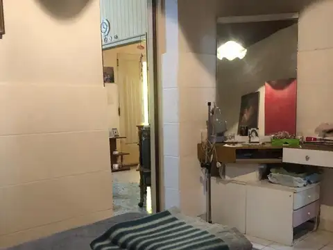 Casa 5 ambientes con 1 baño