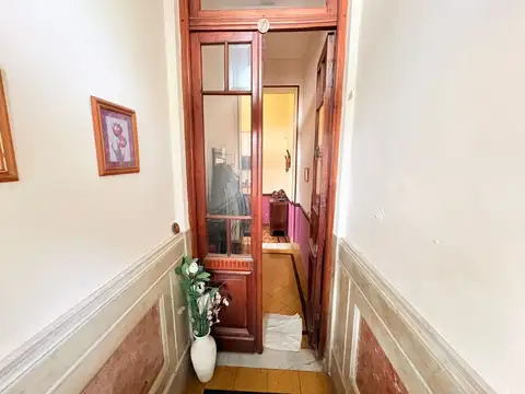 Casa 5 ambientes con 2 baños