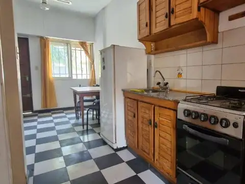 VENTA PH 2 AMB CON PATIO EN LOMAS DEL MIRADOR