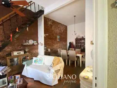 Depto Tipo Casa 4 ambientes con 2 baños