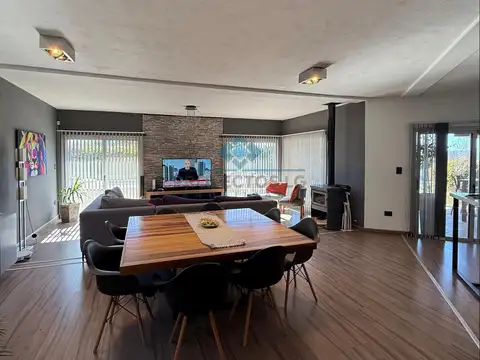 VENTA- CASA 3 DORM 3 BAÑOS- BELA VISTA-VILLA RESIDENCIAL-PAJAS BLANCAS