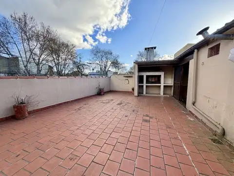 Casa en Venta en Parque Chacabuco, USD 140.000