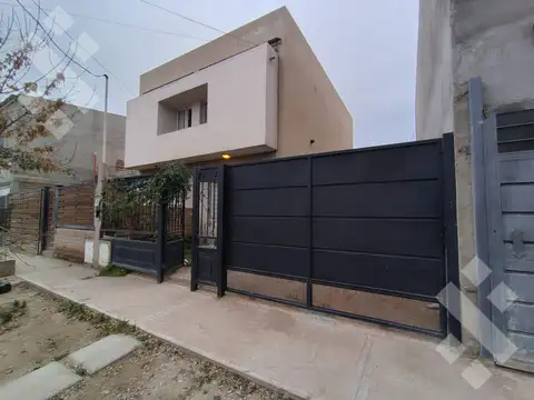 Depto Tipo Casa en Venta de 2 dormitorios