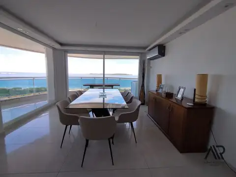 Departamento en Alquiler Temporal en Punta del Este, USD 33.000