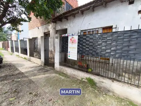 Casa en venta c/ cochera en San Miguel