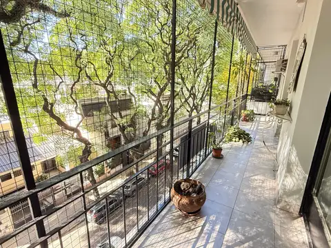 Departamento 4 ambientes con 2 baños