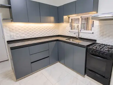 Depto Tipo Casa en Venta de 3 dormitorios