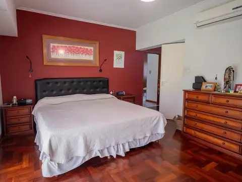 VENTA DE CASA PREMIUM TERREN0 7118 m2 SAUCE VIEJO