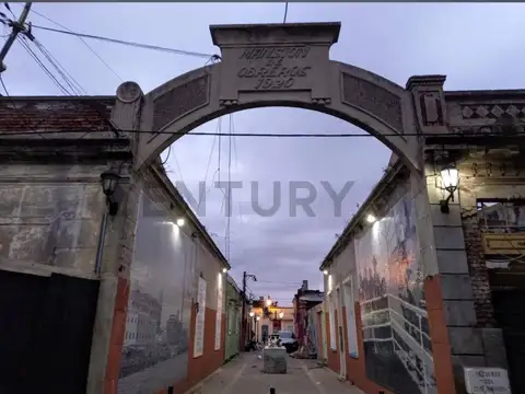 Venta de Local , Berisso Calle New York entre 170 y 171