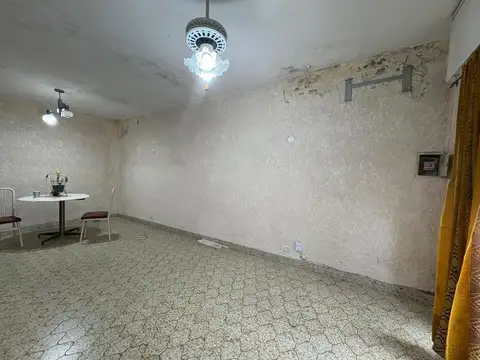 Depto Tipo Casa en Venta en Zarate, USD 105.000