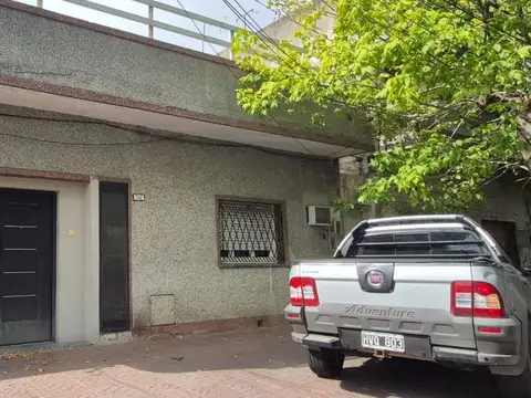 Alquiler de Casa 3 Ambientes en Caseros, Tres de Febrero