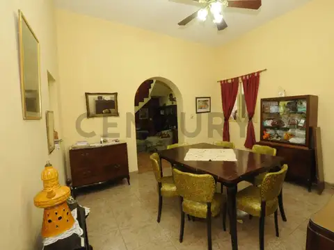 VENTA PH DE 4 AMBIENTES CON TERRAZA Y QUINCHO EN SAN CRISTÓBAL - APTO CRÉDITO