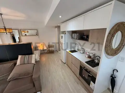 Del barco centenera 700, Piso 5
