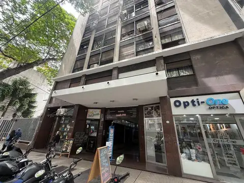 Local Comercial en galeria,Lavalle y Callao