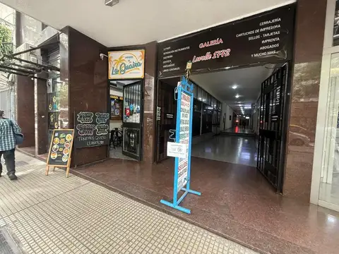 Local en Venta 75 años