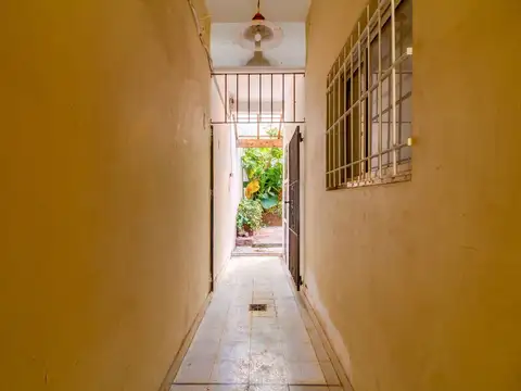 Depto Tipo Casa en Venta de 7 ambientes