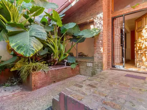 Depto Tipo Casa en Venta de 4 dormitorios