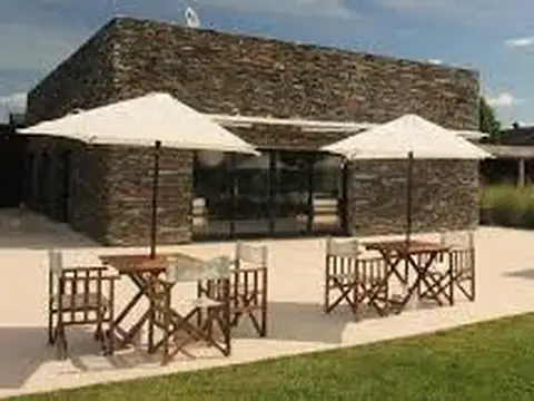 Terreno en Venta en Countries y Barrios Cerrados en Pilar, USD 45.000