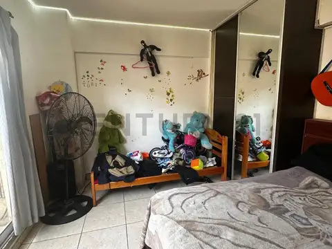 V. del Parque -Monoambiente contrafrente con balcón