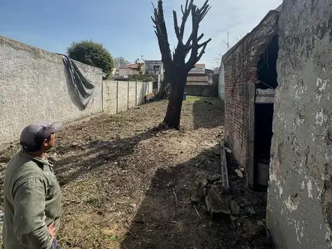 Terreno en Venta 45  mts Fondo