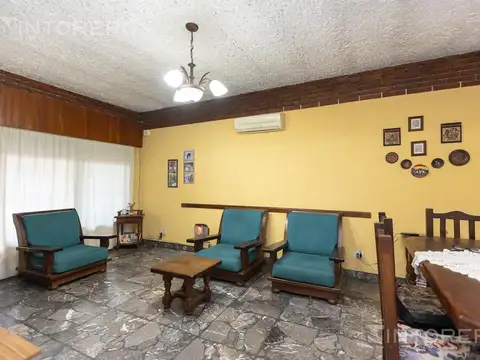 Depto Tipo Casa en Venta en El Palomar, USD 55.000