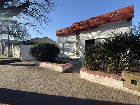 Casa en venta en Trenque Lauquen ~ Vignau 336