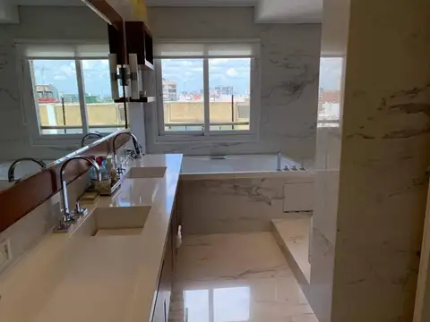 Departamento en Venta con 2 cocheras