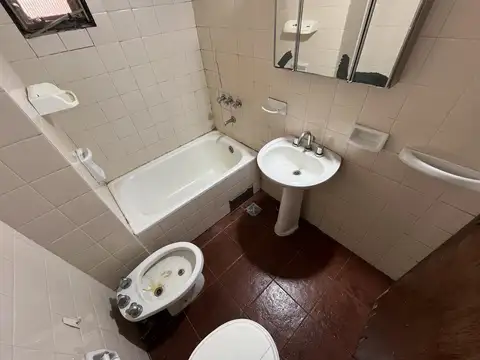 Departamento 2 ambientes con 1 baño