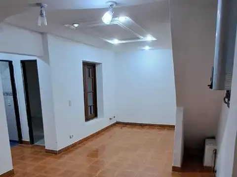 Depto Tipo Casa en Venta en Villa Urquiza, USD 175.000