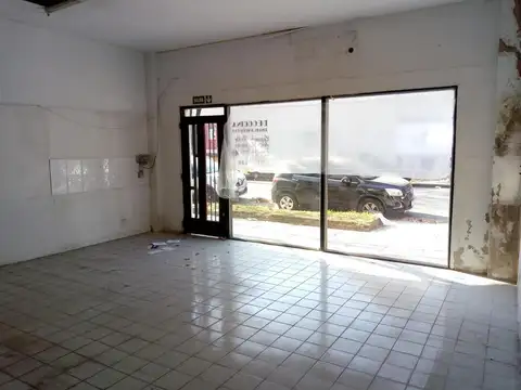 Depto Tipo Casa en Venta en Monte Castro, USD 220.000