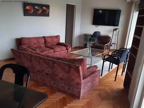 Departamento 5 ambientes con 2 baños