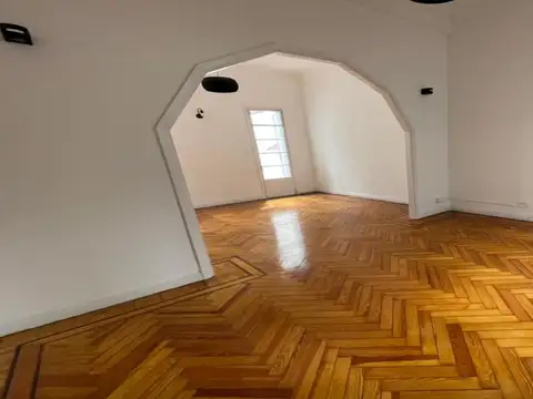 Depto Tipo Casa en Venta en Almagro, USD 230.000