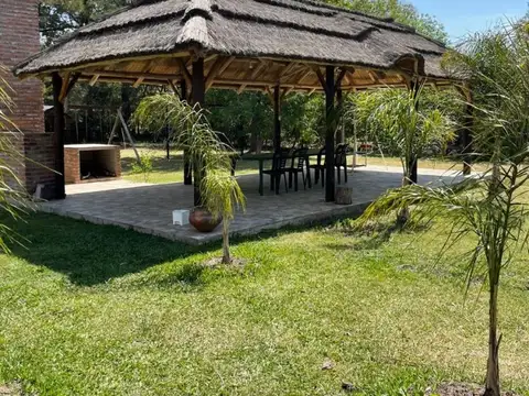 LA CALANDRIA 200