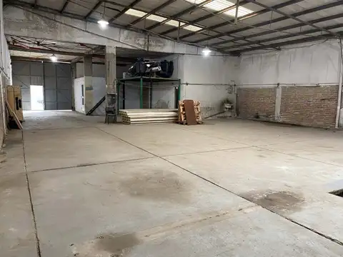 VENTA GALPON COMERCIAL CON OFICINA/LOCAL + CASA