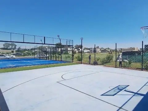 Casa en construcción de Diseño con Amenities