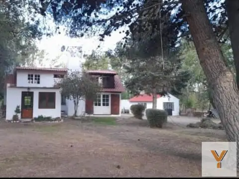 Quinta en Venta - 3 Dormitorios 2 Baños - 800mts - Rawson