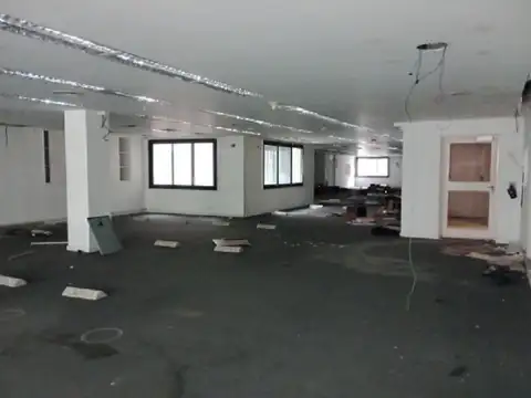 Oficina en Venta 63 años