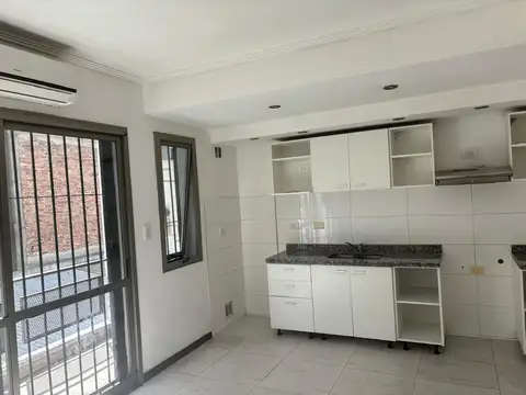 Departamento en Alquiler en Quilmes Oeste, $ 800.000
