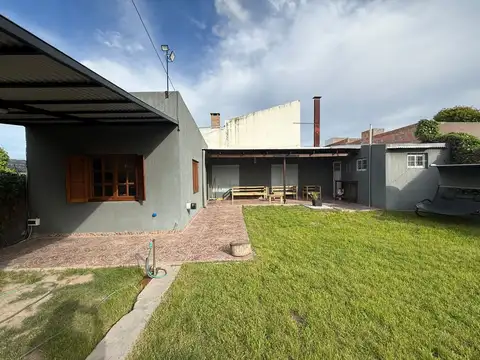 14 de  julio 4400