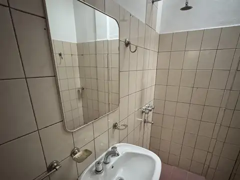 Depto Tipo Casa en Alquiler 25 años