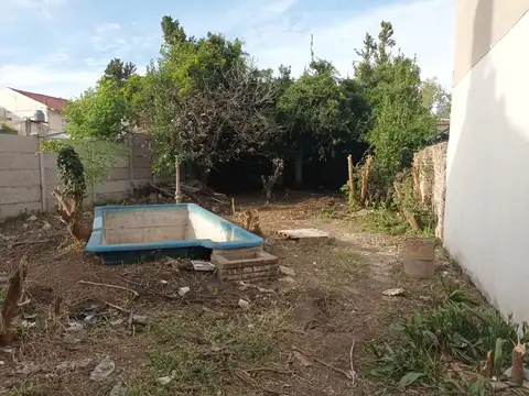VENTA CASA A REFACCIONAR MARTIN CORONADO
