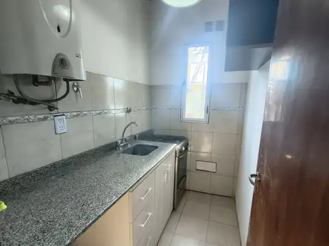 Depto Tipo Casa en Alquiler 50 años