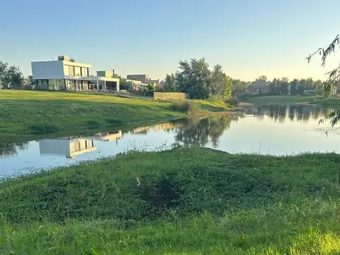 Del Lujan 100